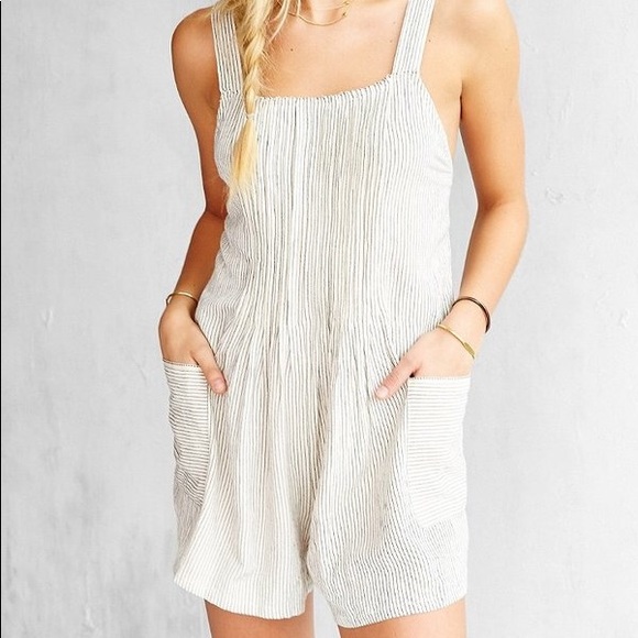 Urban Outfitters Other - Kimchi Blue White Oak Romper